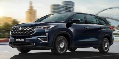 Toyota innova hycross mpv